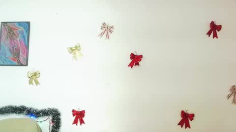 Carla online show from 12-19-24, 08:44