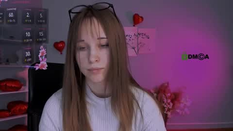 Snapshot of eira_mouse chatting on 02-21-26, 09:43 Sweet Eira online show from 02-21-26, 09:43