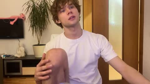 Eitan online show from 01-18-25, 07:15