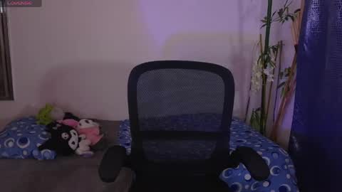 Snapshot of eithan_jonnes chatting on 05-04-26, 10:28 Eithan online show from 05-04-26, 10:28