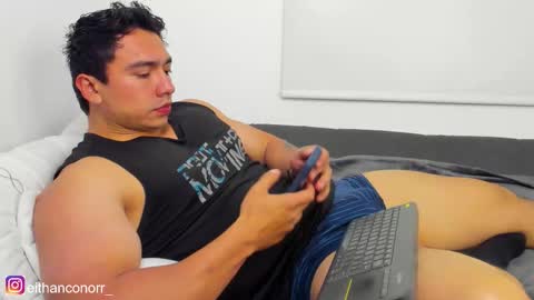 EITHAN CONOR online show from 02-12-26, 02:39