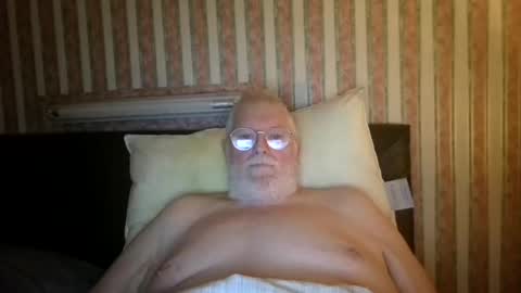 Snapshot of eketman1964 chatting on 09-29-25, 10:58 eketman1964 online show from 09-29-25, 10:58