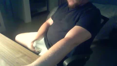 Snapshot of ekudemic chatting on 06-04-26, 10:16 Juan Pablo M online show from 06-04-26, 10:16