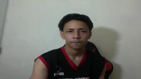 Instagram BelowAbajo online show from 04-18-26, 03:10