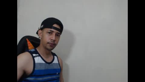 Snapshot of el_menor chatting on 06-16-26, 03:31 Instagram BelowAbajo online show from 06-16-26, 03:31