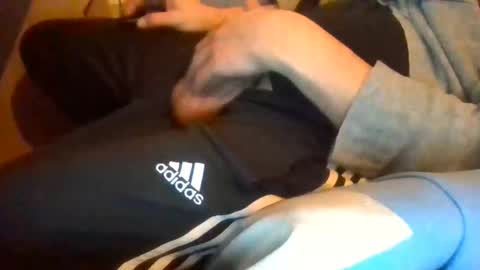 Snapshot of el_puerc0 chatting on 12-06-24, 11:25 Valentino online show from 12-06-24, 11:25