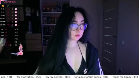 If you like it when I meow give me a thumbs up online show from 05-15-26, 10:33