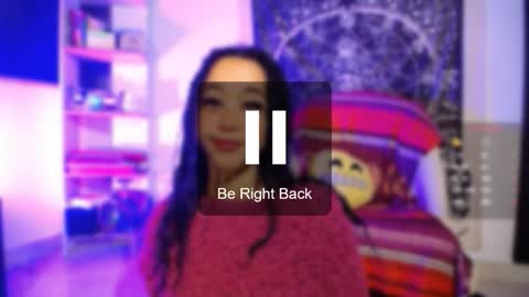 Ela  Help me reach 100 thumbs up online show from 01-16-26, 06:06