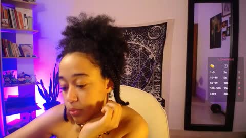 Ela  Help me reach 100 thumbs up online show from 03-03-26, 05:35