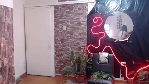 ELA  online show from 01-24-25, 01:03