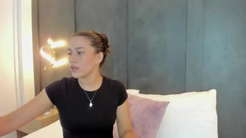 Snapshot of elaia_hatman chatting on 07-30-26, 07:02 E L A I A online show from 07-30-26, 07:02