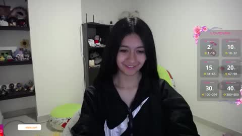 Elaine eli online show from 10-19-25, 04:46