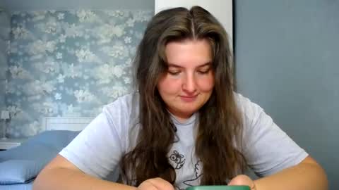 Elanis online show from 06-28-26, 02:56