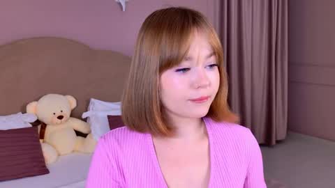 Snapshot of elaravance chatting on 06-09-26, 04:57 elaravance online show from 06-09-26, 04:57