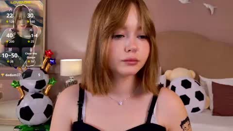 Snapshot of elaravance chatting on 07-03-26, 05:47 elaravance online show from 07-03-26, 05:47