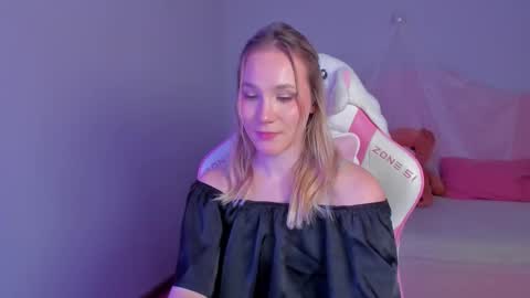 elaravoltage online show from 03-13-26, 05:52