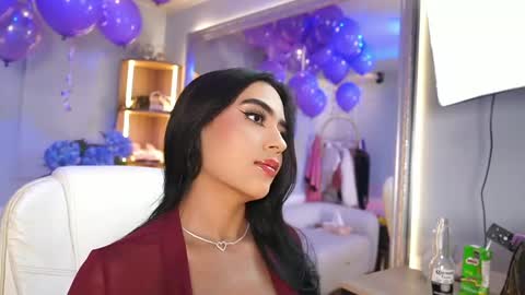 Snapshot of elasummeer chatting on 04-18-26, 07:58 Elasummeer online show from 04-18-26, 07:58