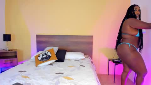 Ela online show from 02-24-25, 03:12