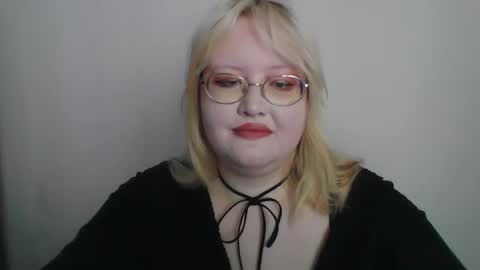 elayne_sweet online show from 03-12-26, 08:20