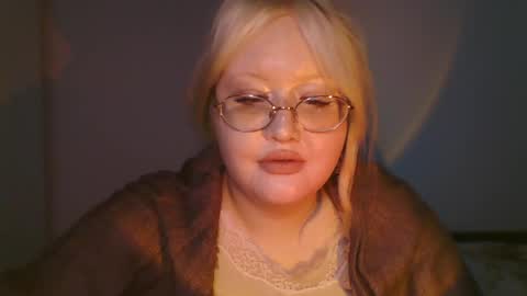 elayne_sweet online show from 04-03-26, 08:01