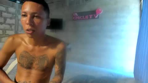 Snapshot of elchicletv chatting on 12-10-24, 10:26 El CHICLE TV - SHOW online show from 12-10-24, 10:26