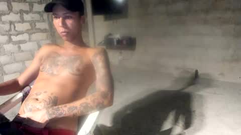 Snapshot of elchicletv chatting on 01-02-25, 07:23 El CHICLE TV - SHOW online show from 01-02-25, 07:23