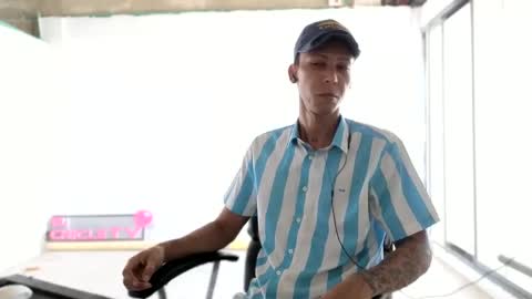 Snapshot of elchicletv chatting on 09-11-25, 07:03 El CHICLE TV - SHOW online show from 09-11-25, 07:03