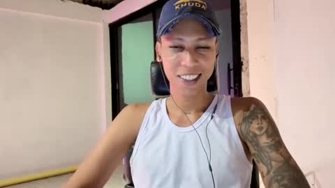 Snapshot of elchicletv chatting on 09-26-25, 07:01 El CHICLE TV - SHOW online show from 09-26-25, 07:01