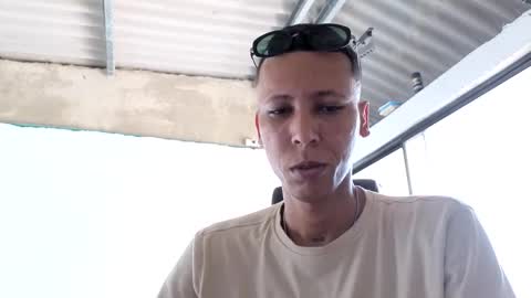 Snapshot of elchicletv chatting on 10-08-25, 06:49 El CHICLE TV - SHOW online show from 10-08-25, 06:49