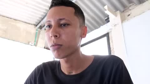 Snapshot of elchicletv chatting on 10-14-25, 06:31 El CHICLE TV - SHOW online show from 10-14-25, 06:31