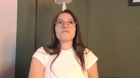 Snapshot of elecktra_sweet chatting on 05-13-26, 07:22 Elecktra online show from 05-13-26, 07:22