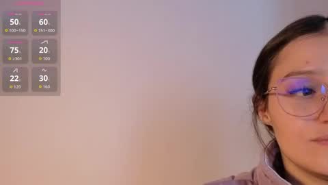 Snapshot of elecktra_sweet chatting on 05-20-26, 07:42 Elecktra online show from 05-20-26, 07:42