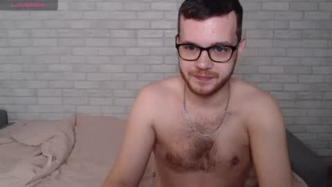Snapshot of electric_smile chatting on 06-26-26, 05:23 Alex online show from 06-26-26, 05:23
