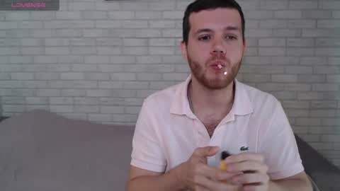 Snapshot of electric_smile chatting on 07-25-26, 08:23 Alex online show from 07-25-26, 08:23