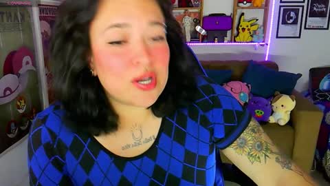 Alejandra online show from 10-06-25, 05:38