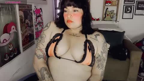 Alejandra online show from 10-18-25, 05:54