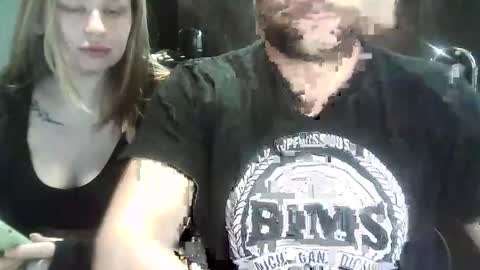 Snapshot of elegantik chatting on 02-21-26, 07:04 NiceButtCock online show from 02-21-26, 07:04