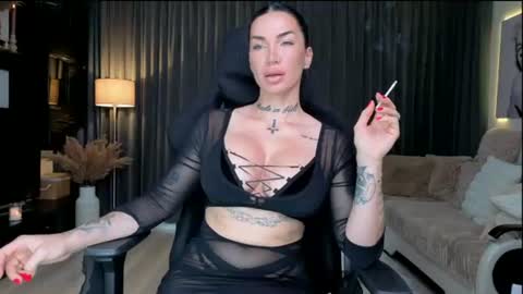 Snapshot of elektravelvet chatting on 06-20-26, 05:32 ElektraSheDemon online show from 06-20-26, 05:32