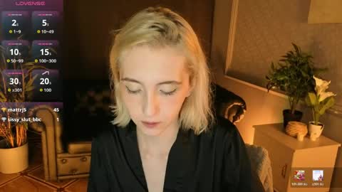 Elen  online show from 05-16-26, 07:05