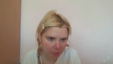 Snapshot of elenaflirt chatting on 07-02-26, 08:20 Elena online show from 07-02-26, 08:20