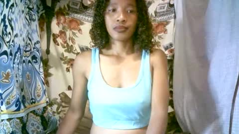 elenah013 online show from 02-14-26, 08:00