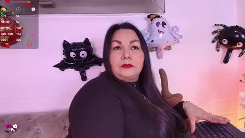 elenna_boobs_ online show from 10-14-25, 02:56