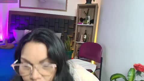 elenna_boobs_ online show from 03-13-26, 03:35