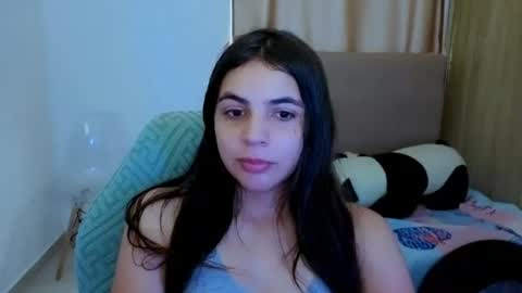 Snapshot of elenna_hotx chatting on 06-21-26, 05:48 agnes online show from 06-21-26, 05:48
