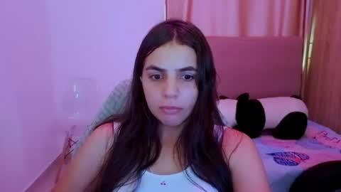 Snapshot of elenna_hotx chatting on 06-23-26, 06:06 agnes online show from 06-23-26, 06:06