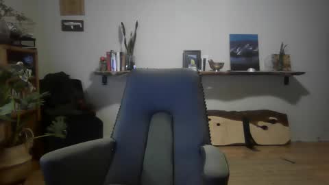 Snapshot of elephantfox chatting on 01-31-25, 04:03 fox online show from 01-31-25, 04:03