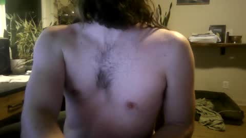 Snapshot of elephantfox chatting on 11-25-25, 04:34 fox online show from 11-25-25, 04:34