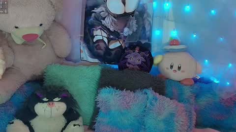 miu  online show from 10-28-25, 09:02