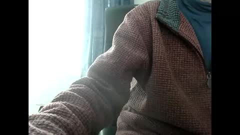 elfyonee online show from 02-07-25, 11:12