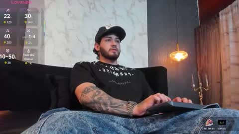 Elian online show from 11-21-25, 01:21